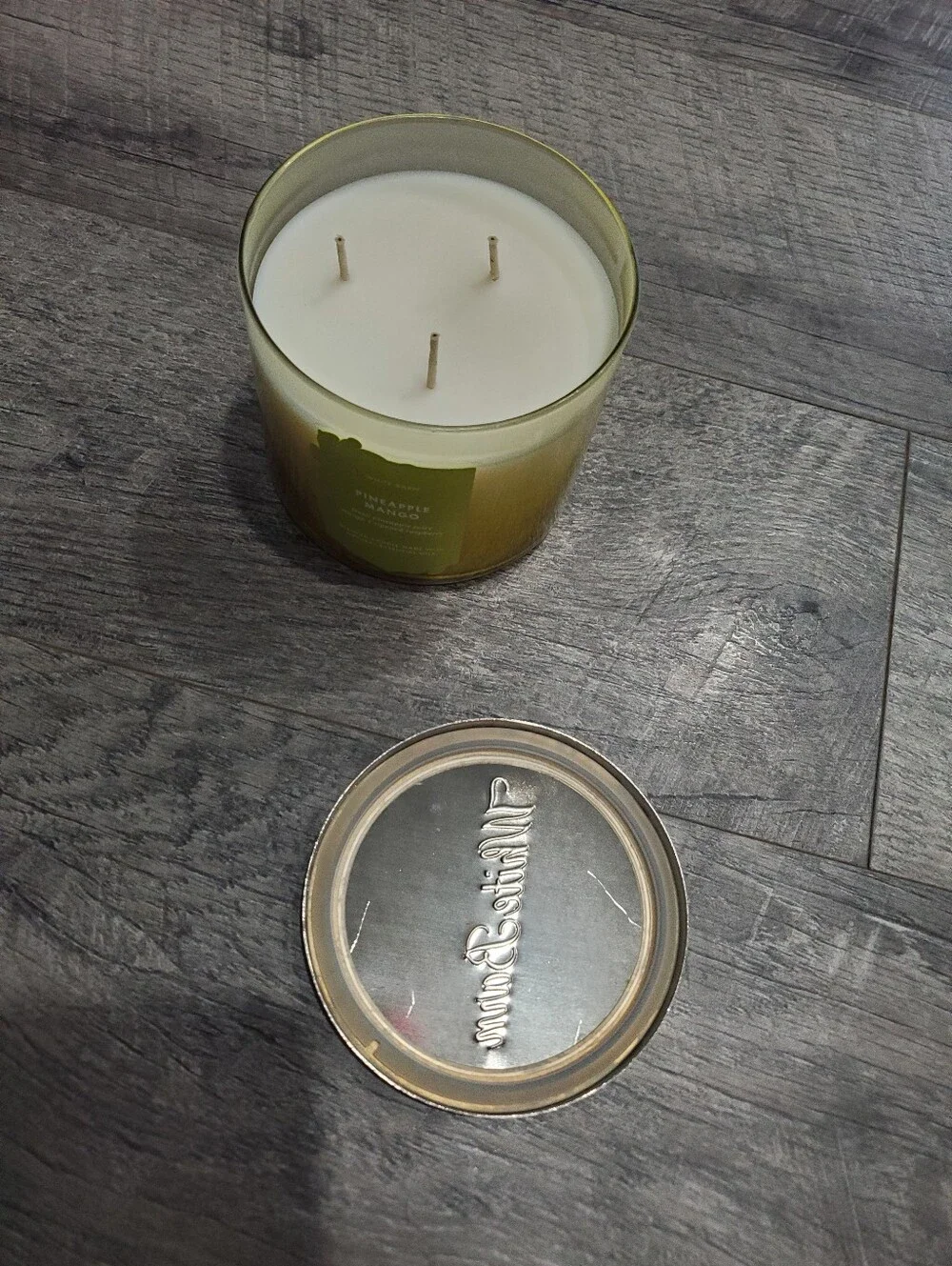White Barn Bath And Body Works Pineapple Mango Candle